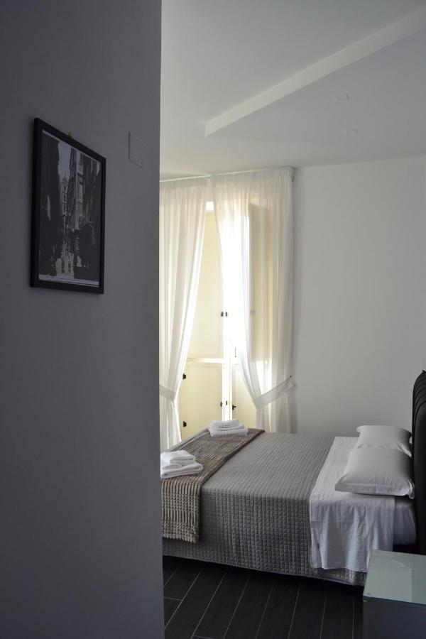 Le Porte Di Napoli - Rooms Extérieur photo
